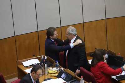 Confirman retorno de Castiglioni a la Cámara de Senadores