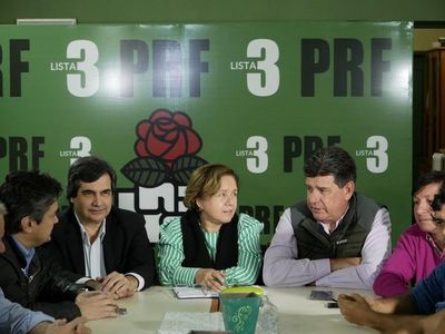 Ojekuaa oîvétaha protesta okúi haguã Abdo ha Velázquez
