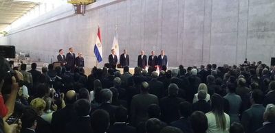 Abdo y Macri habilitan el cruce fronterizo Ayolas-Ituzaingó