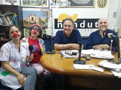 Fundación "Dr. Payasonrisa" organiza maratón por el mes del niño
