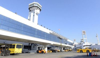 Dinac promete garantizar presencia nacional en ampliación de aeropuerto