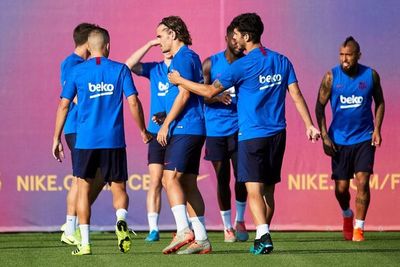 Messi sigue lesionado y no jugará contra el Betis