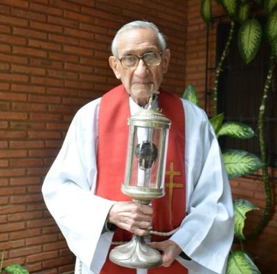 Fallece Antonio Rojas, centenario sacerdote jesuita