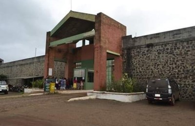 Presuntos miembros del PCC tomaron la cárcel de Itapúa