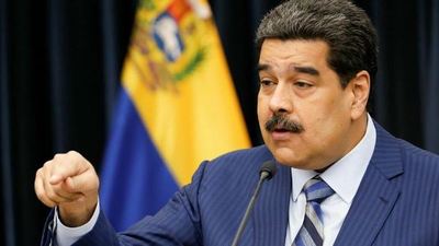 Maduro anuncia comicios legislativos y acusa a opositores