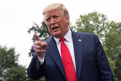 Trump da por “muertas” las conversaciones de paz de EE.UU. con los talibanes