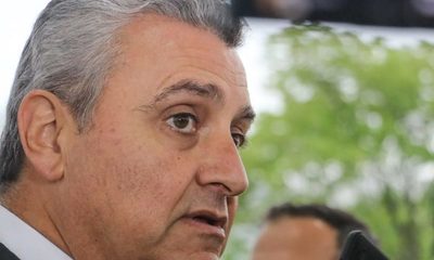 Familiares de policías se manifiestan exigiendo renuncia de Villamayor