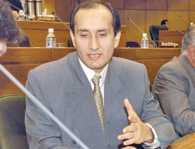Senador sostiene que es inconstitucional sustituir a la Policía por las Fuerzas Armadas