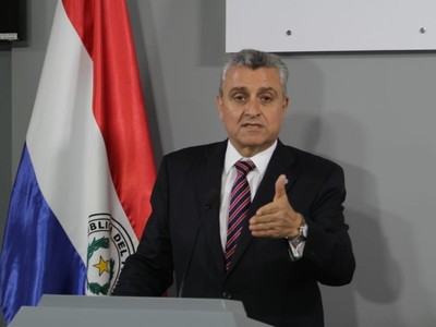 Villamayor fustiga a quienes lo quieren responsabilizar de la desidia histórica en la Policía