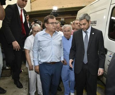 “Quieren transferir su fracaso a otros", dice Nicanor contra “expertos con títulos en EE.UU.”