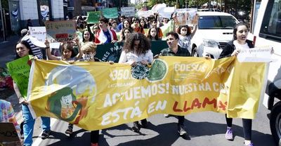 Jóvenes lideran movilización frente a la crisis climática