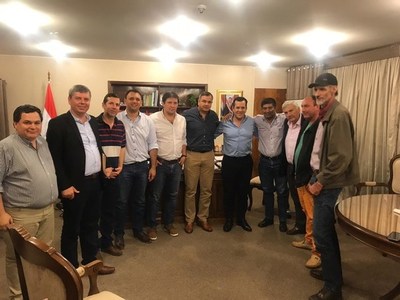 Primera reunión de autoridades y productores de Misiones con Rodolfo Friedmann