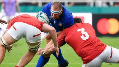 Italia triunfa ante Canadá y lidera el Grupo B