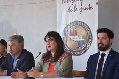 Incautan documentos y evidencias de lavado de dinero que salpican a intendente de Jesús