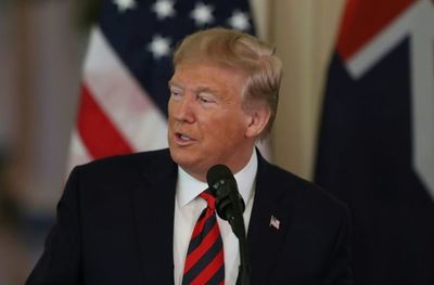 Trump alista a sus filas para la batalla del juicio de destitución