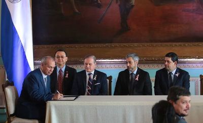 Gobierno promete construcción de 1.800 viviendas sociales en Bañado Norte