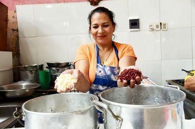 Hoy se come jopara para espantar la miseria que trae Karai Octubre