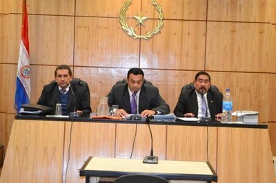 Corte suspende a Tribunal de Sentencia de Paraguarí