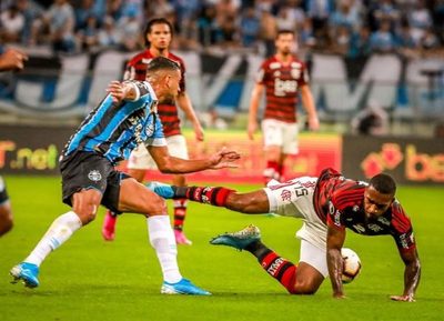 Gremio y Flamengo empatan y dejan todo para el Maracaná