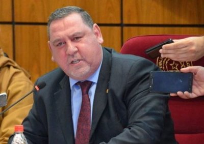 Zacarías Irún: "Esa caseta le guste o no al intendente, está autorizada"