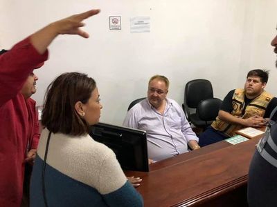 Intendente de Franco denuncia que la SEN politiza entrega de chapas