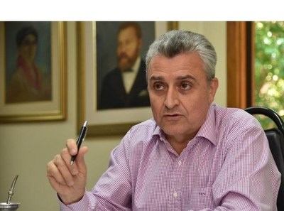 Villamayor en la cuerda floja: “Los únicos cargos que no me caen son del área económica"