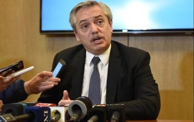Fernández amplía su ventaja sobre Macri, según los sondeos