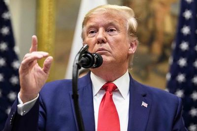 Trump busca desacreditar el proceso de destitución en su contra