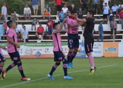 Sol de América primer equipo clasificado a semifinales de la Copa Paraguay