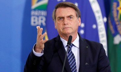Bolsonaro aumentó cota de compra en frontera a 500 dólares