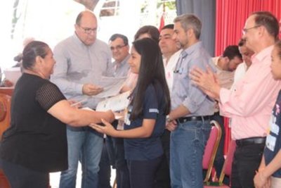 Unos cuarenta y tres beneficiarios recibieron subsidios habitacionales en Concepción