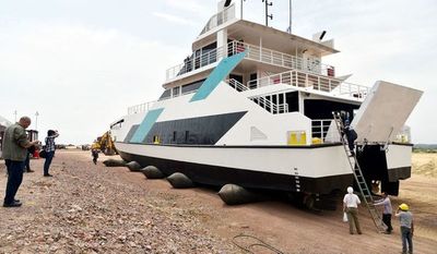 MOPC autoriza circulación del Ferry del Chaco