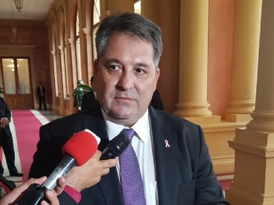 Dinac apunta a integrar control de vuelos con países vecinos