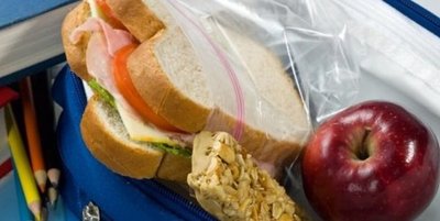 Cuándo está bien y cuándo es peligroso reutilizar bolsas de plástico