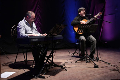 Ricardo Flecha en concierto “Yo me quedo” en La Manzana