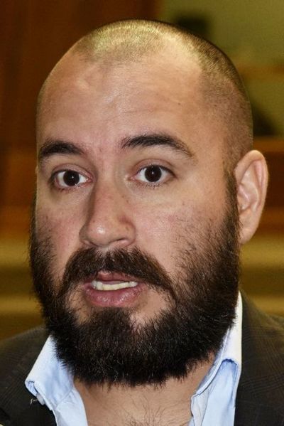 Mades anuncia sanción a generadores de criaderos
