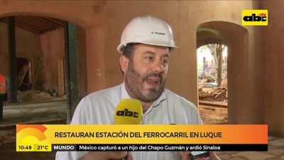Restauran estación del ferrocarril en Luque