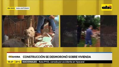 Construcción se desmoronó sobre vivienda