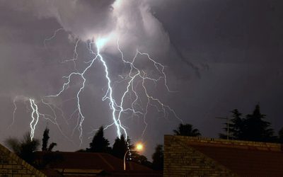 Emiten alerta por posibles tormentas
