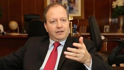 Economista advierte: Contrabando genera aumento del consumo y reducción de la importación