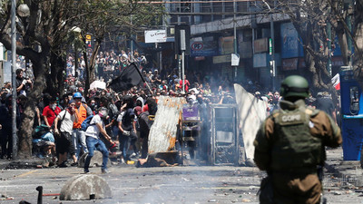 Senado de Chile congela aumento de tarifas de transporte público