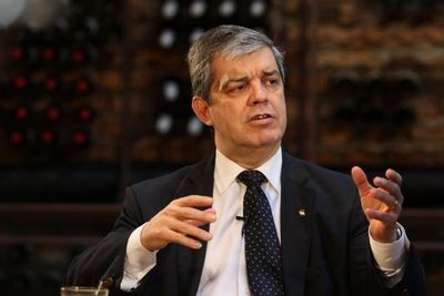 Riera acusa a Frente Guasú y “alas” de PLRA y ANR que propician y organizan invasiones de tierras