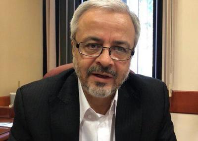 Senador advierte que gobierno juega con fuego en tema IPS: ingredientes de crisis chilena germinan acá, dice