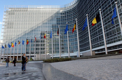 CE dice que corresponde a Londres informar sobre próximos pasos del "brexit"