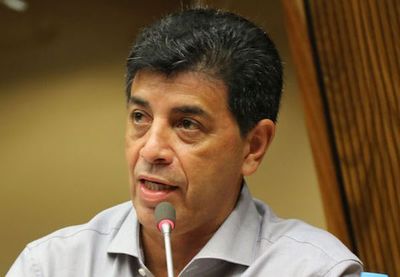 Ríos: “No nos mezclen con los comunistas”