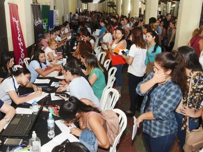 Prohíben que datos crediticios sean utilizados para acceso al empleo