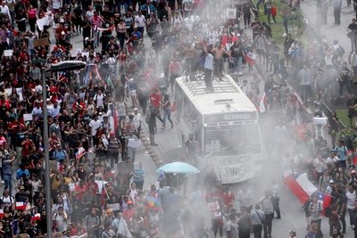 En Chile, un millón de personas marchan contra Piñera y la desigualdad social