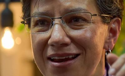 Bogotá elige a su primera alcaldesa, una lesbiana símbolo anticorrupción