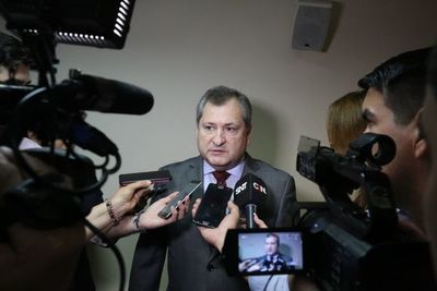 Corte resolverá esta semana juramento de juez involucrado en choque