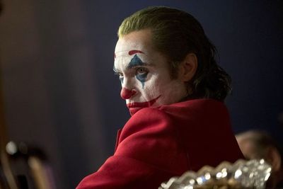 “Joker” vuelve a ser líder en EE.UU. superando por los pelos a “Maléfica”